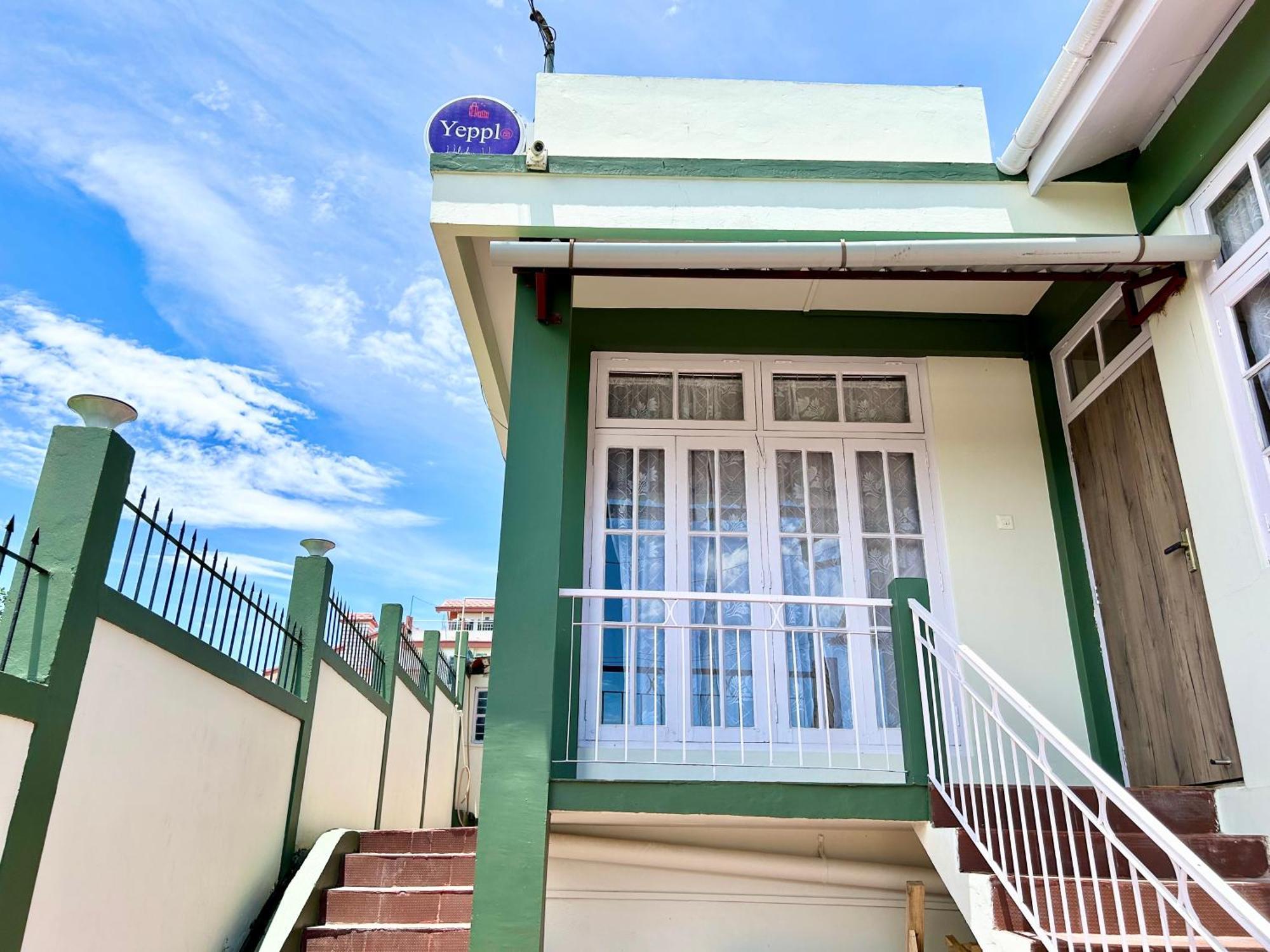 Yepplo Holiday Home - Complimentary Breakfast - 24 Hrs Caretaker & Power Backup Shillong Eksteriør bilde