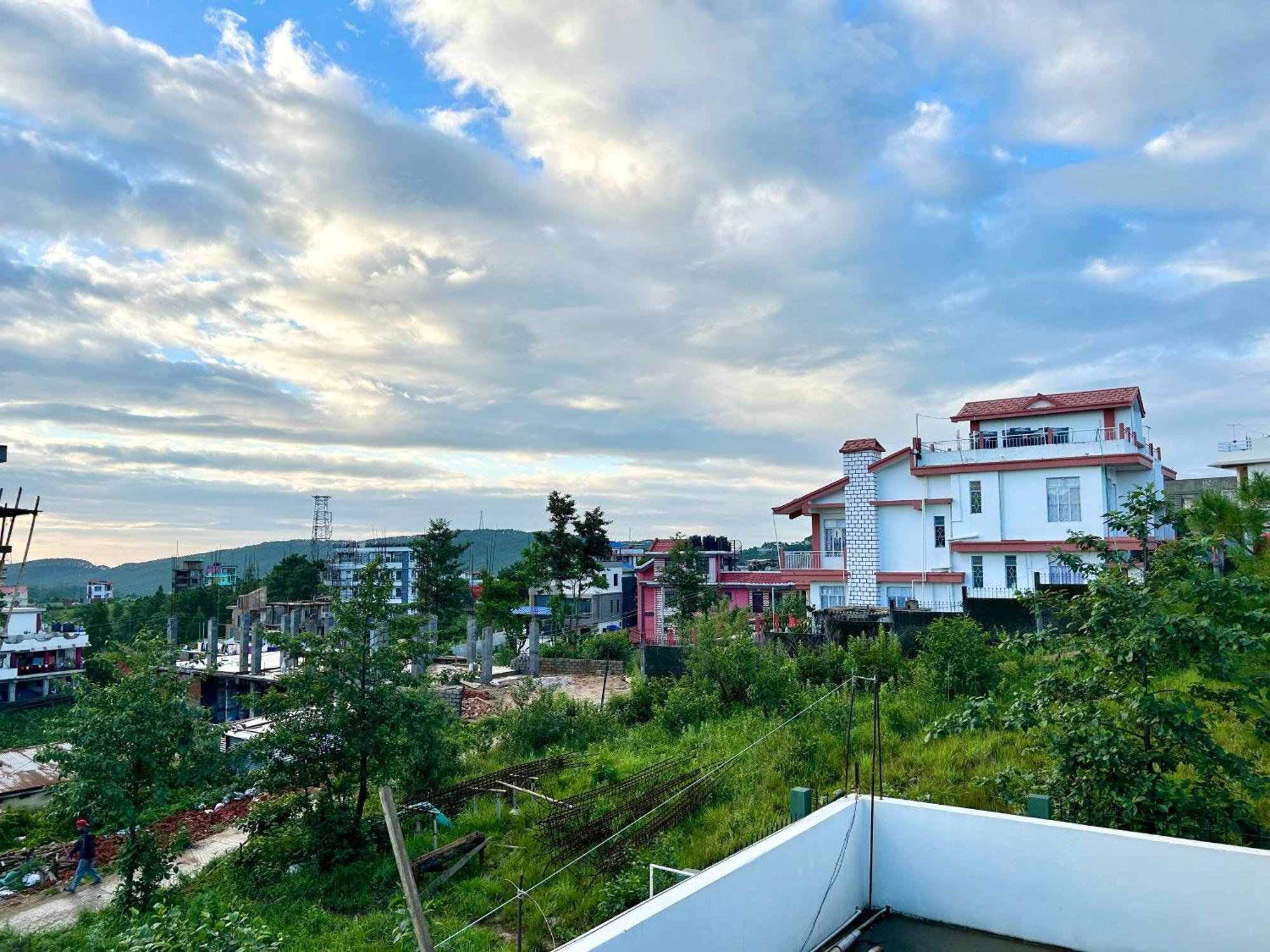 Yepplo Holiday Home - Complimentary Breakfast - 24 Hrs Caretaker & Power Backup Shillong Eksteriør bilde