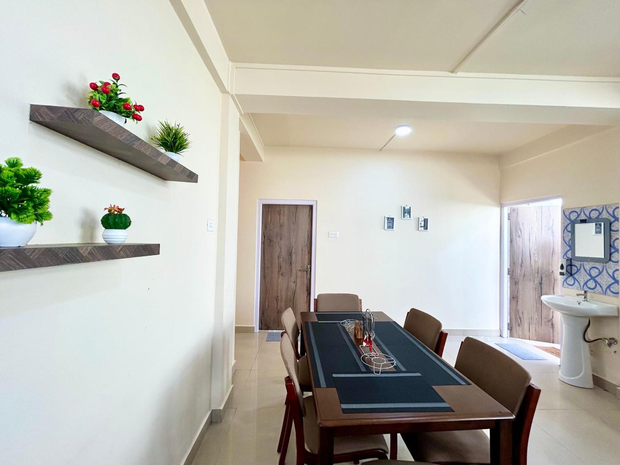 Yepplo Holiday Home - Complimentary Breakfast - 24 Hrs Caretaker & Power Backup Shillong Eksteriør bilde