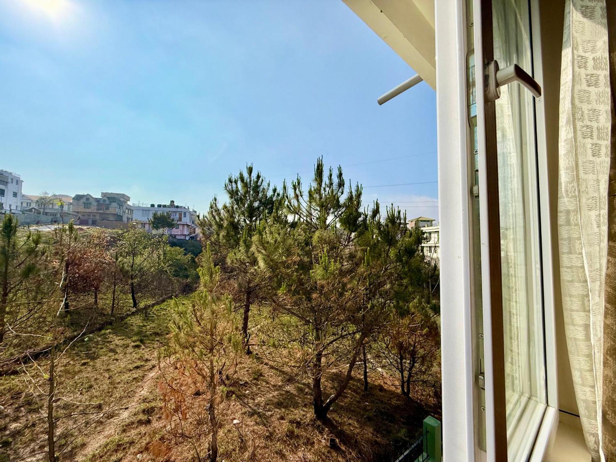 Yepplo Holiday Home - Complimentary Breakfast - 24 Hrs Caretaker & Power Backup Shillong Eksteriør bilde